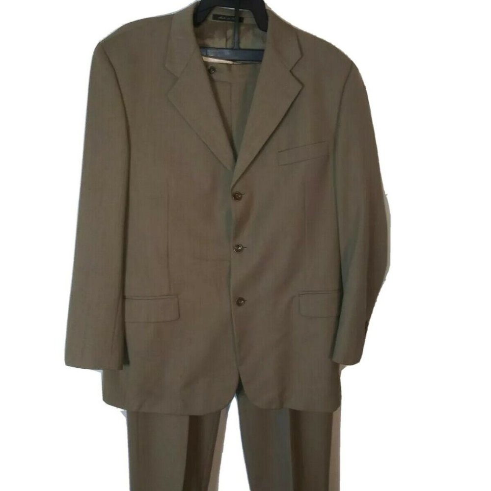 2 Piece Men Suit Pavone Olive 44L